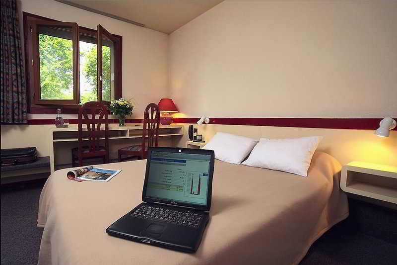 Citotel Hotel Les Alizes Eysines Eksteriør billede