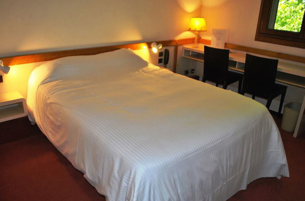 Citotel Hotel Les Alizes Eysines Eksteriør billede